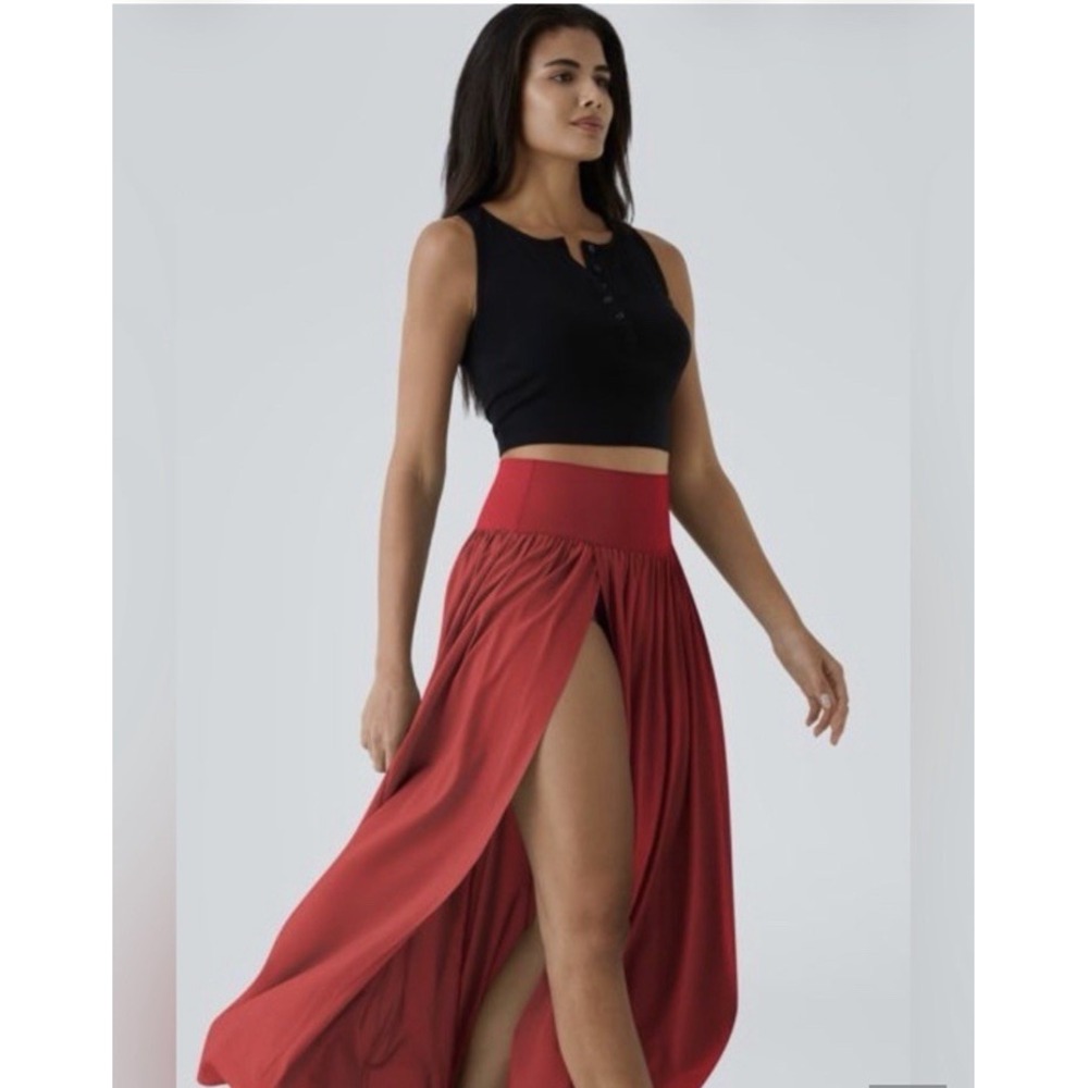 NWT Halara Breezeful High Waisted Split 2-in-1 Quick Dry Maxi Skirt Red Medium
